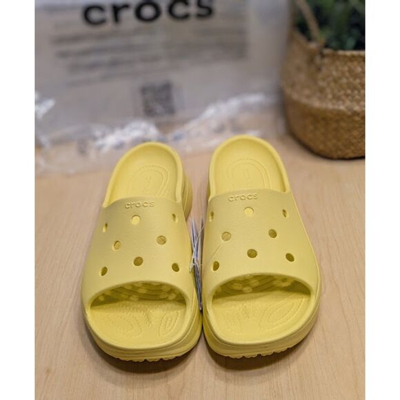CROCS Daylily Yellow Bae Slide Sandals Women's Size 9 UK 7 NWT - Picture 5 of 12
